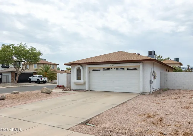 Photo 3 of Single family home for sale at 3725 W Bluefield Ave, Glendale, AZ 85308 | MLS# 7061801 | Listing updated on 2026-09-18