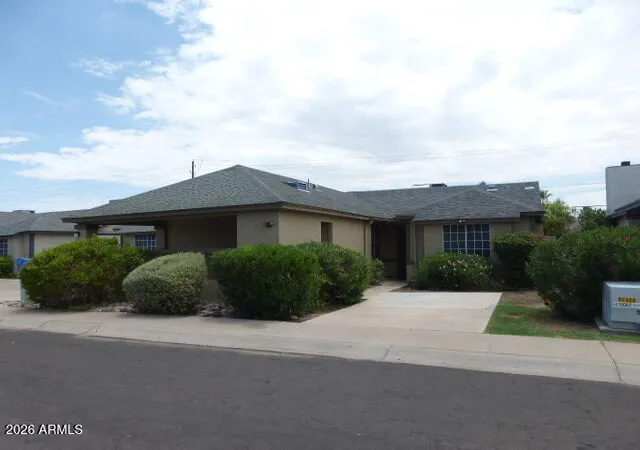 1st image of 4163 E Huntington Dr, Phoenix, AZ 85040 | MLS# 7062034
