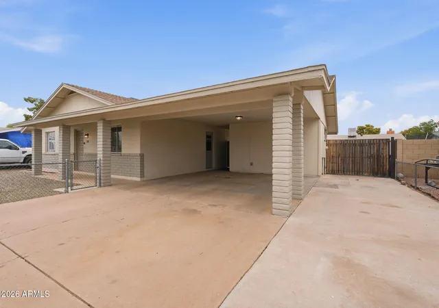 Photo 4 of Sale Pending at 1112 S Spur, Mesa, AZ 85204 | MLS# 7063217 | Listing updated on 2026-08-28