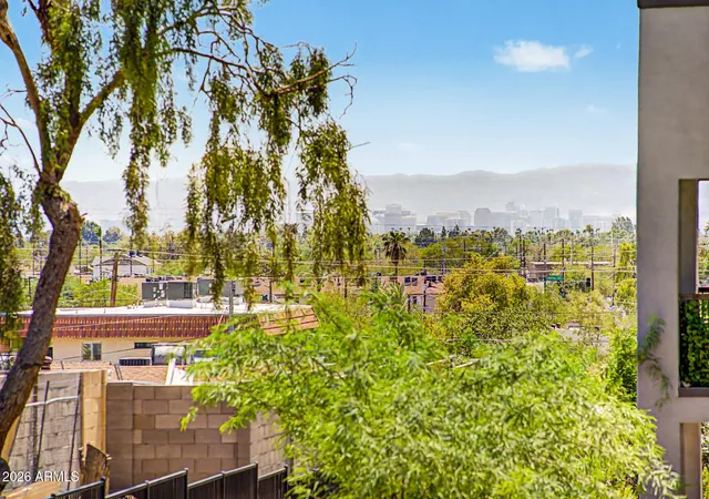 Photo 3 of Single family home for sale at 1516 W Shangri La Rd, Phoenix, AZ 85029 | MLS# 7069073 | Listing updated on 2026-10-06
