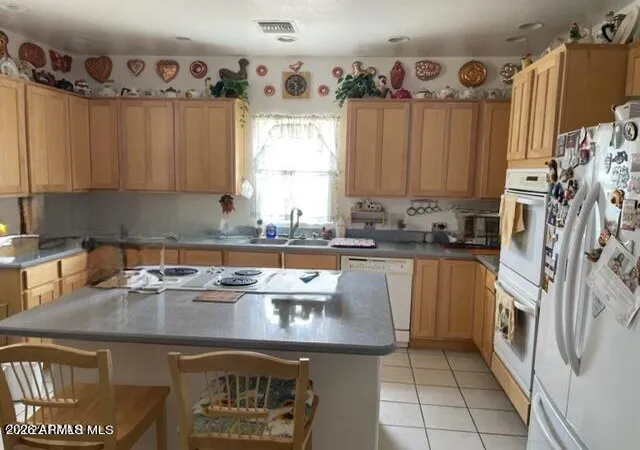 Photo 3 of Single family home for sale at 15000 E Pickaway Trl, Mayer, AZ 86333 | MLS# 7061890 | Listing updated on 2026-08-11