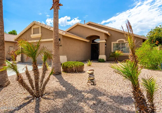 Photo 1 of Single family home for sale at 43301 W Chisholm Dr, Maricopa, AZ 85138 | MLS# 7062156 | Listing updated on 2026-09-11