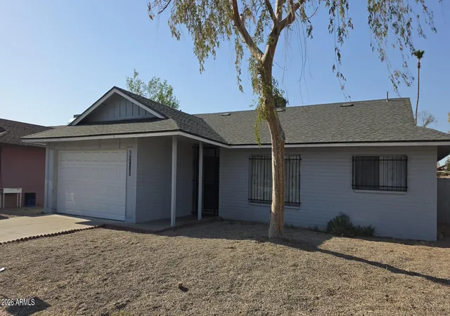 3rd image of 6738 W Denton Ln, Glendale, AZ 85303 | MLS# 7061947
