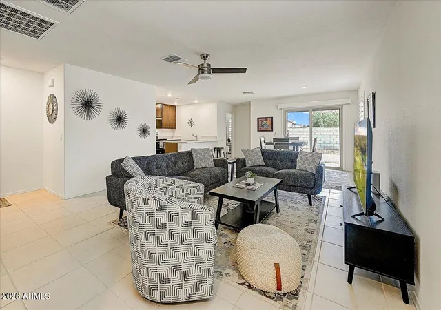 3rd image of 18565 N Foxtail Dr, Maricopa, AZ 85138 | MLS# 7063249