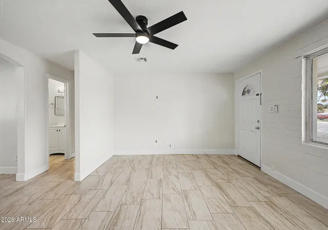 Photo 4 of Single family home for sale at 10633 N 17th Avenue, Phoenix, AZ 85029 | MLS# 7063481 | Listing updated on 2026-09-16