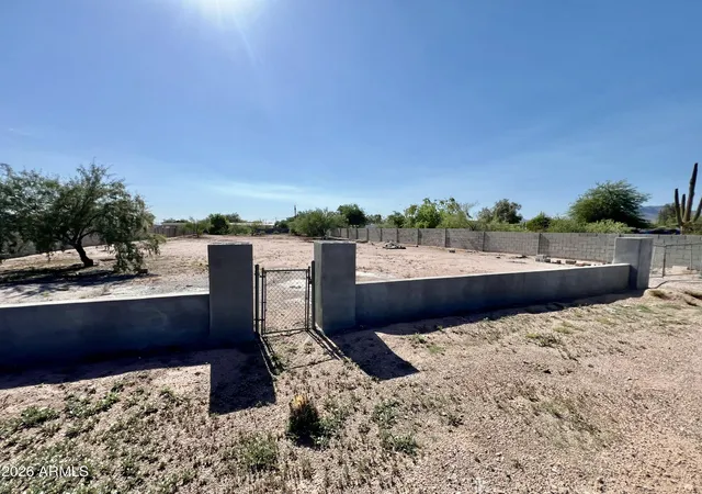 3rd image of 412 N Ironwood Dr #17, Apache Junction, AZ 85120 | MLS# 7061980