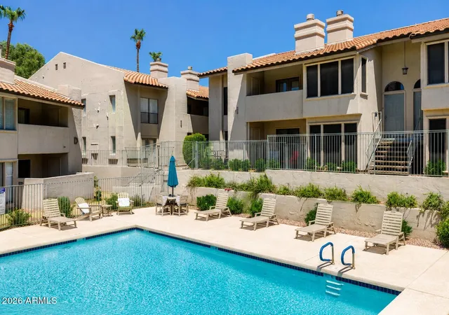 1st image of 1840 E Morten Ave #231, Phoenix, AZ 85020 | MLS# 7061989