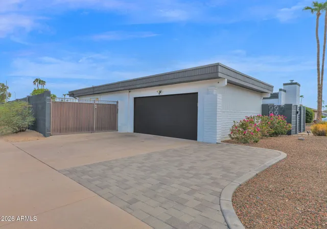 Photo 2 of Single family home for sale at 2502 E North Ln, Phoenix, AZ 85028 | MLS# 7072140 | Listing updated on 2026-09-12