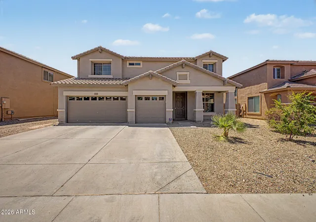 Photo 2 of Sale Pending at 3119 W Pleasant Ln, Phoenix, AZ 85041 | MLS# 7062167 | Listing updated on 2026-10-03