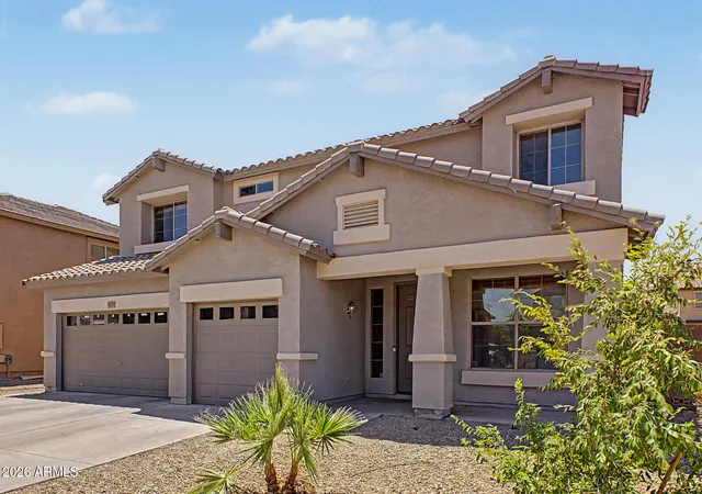 Photo 4 of Sale Pending at 3119 W Pleasant Ln, Phoenix, AZ 85041 | MLS# 7062167 | Listing updated on 2026-10-03