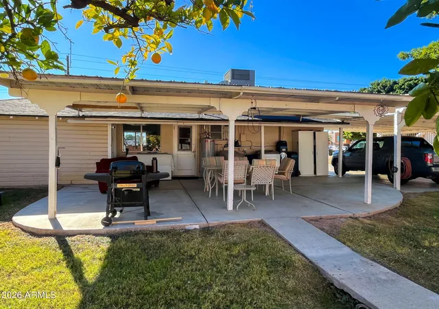 Photo 2 of Sale Pending at 810 W Rio Salado Pkwy, Mesa, AZ 85201 | MLS# 7063888 | Listing updated on 2026-09-14