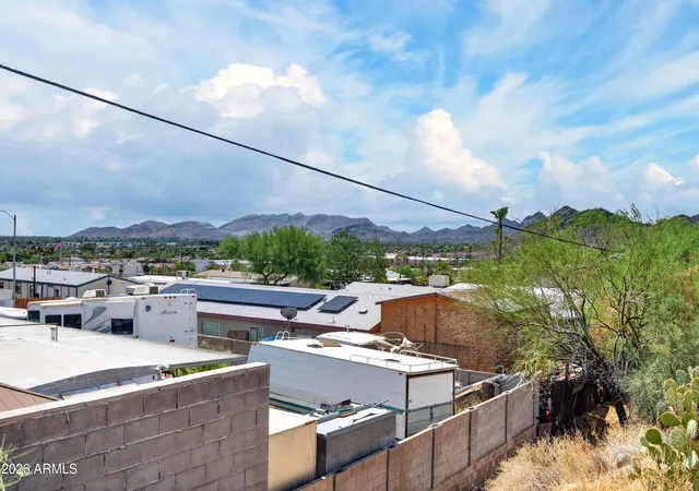2nd image of 13029 N 18th Pl, Phoenix, AZ 85022 | MLS# 7062626