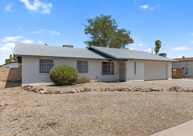 Photo 3 of Sale Pending at 3626 W Shangri La Rd, Phoenix, AZ 85029 | MLS# 7067848 | Listing updated on 2026-09-20