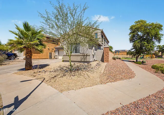 Photo 4 of Single family home for sale at 4129 S 56th Drive, Phoenix, AZ 85043 | MLS# 7066588 | Listing updated on 2026-09-07