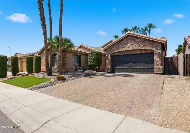 Photo 3 of Single family home for sale at 5108 E Juniper Ave, Scottsdale, AZ 85254 | MLS# 7063904 | Listing updated on 2026-10-10