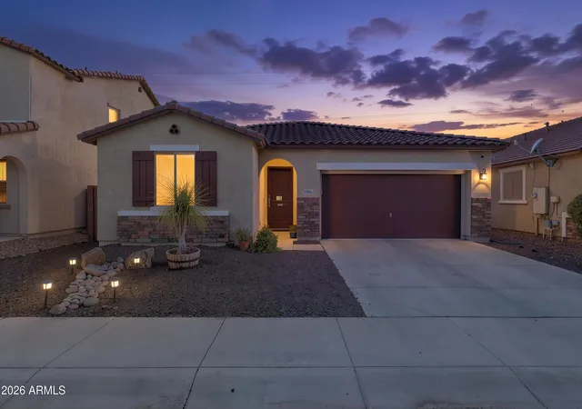 Photo 3 of Sale Pending at 6914 S 78th Drive, Laveen, AZ 85339 | MLS# 7062149 | Listing updated on 2026-08-25
