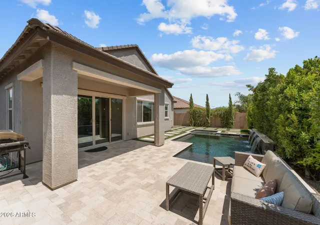 2nd image of 18951 W Shaw Butte Dr, Surprise, AZ 85388 | MLS# 7064622