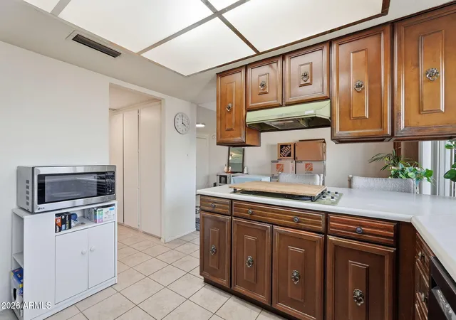 Photo 3 of Townhouse for sale at 1407 E Malibu Dr, Tempe, AZ 85282 | MLS# 7062110 | Listing updated on 2026-08-27