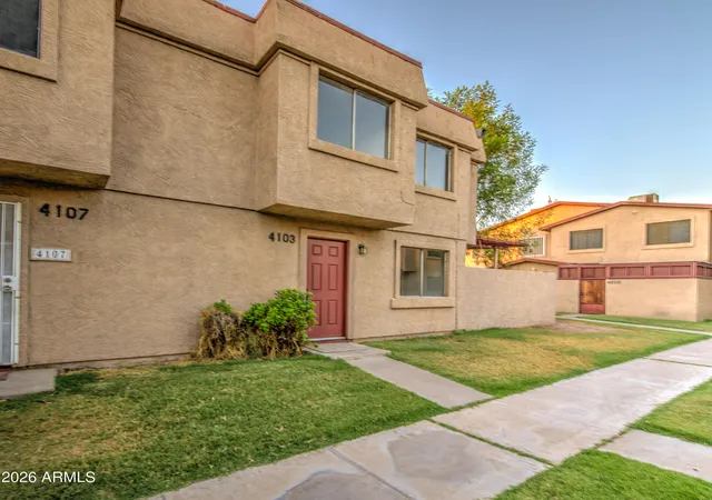 Photo 4 of Townhouse for sale at 4103 W Wonderview Rd, Phoenix, AZ 85019 | MLS# 7062297 | Listing updated on 2026-08-11