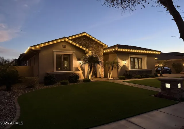 2nd image of 305 W Grand Canyon Dr, Chandler, AZ 85248 | MLS# 7062352