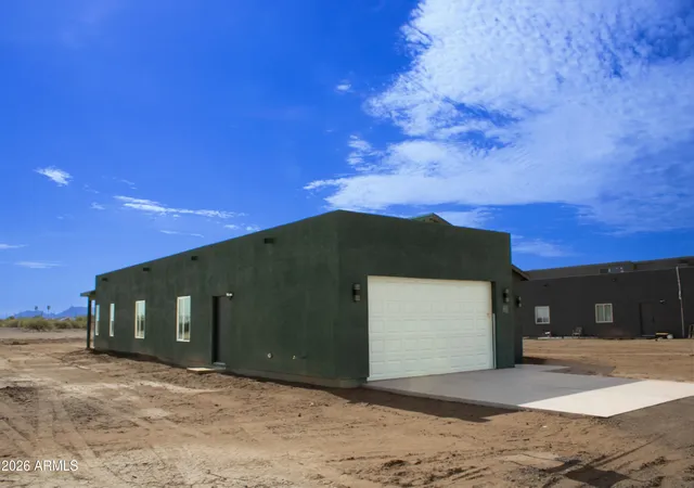 Photo 3 of Single family home for sale at 4215 N Roble Cir, Eloy, AZ 85131 | MLS# 7062346 | Listing updated on 2026-09-09