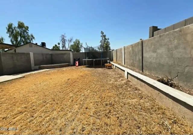 18th image of 8220 W Meadowbrook Ave, Phoenix, AZ 85033 | MLS# 7062256