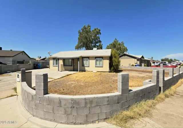 1st image of 8220 W Meadowbrook Ave, Phoenix, AZ 85033 | MLS# 7062256