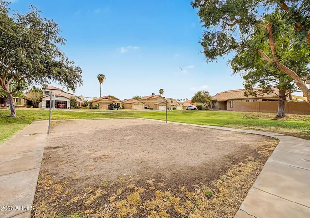 41st image of 4407 E Amberwood Dr, Phoenix, AZ 85048 | MLS# 7065524