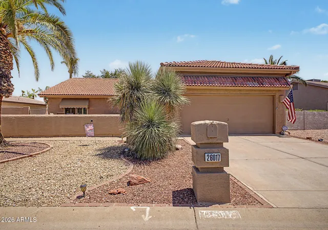 Photo 1 of Sale Pending at 26017 S New Town Dr, Sun Lakes, AZ 85248 | MLS# 7062223 | Listing updated on 2026-09-03