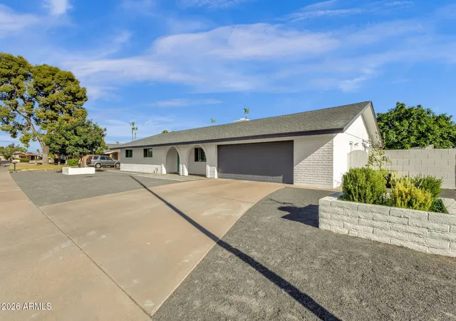 Photo 3 of Single family home for sale at 2325 E Encanto St, Mesa, AZ 85213 | MLS# 7063233 | Listing updated on 2026-08-11