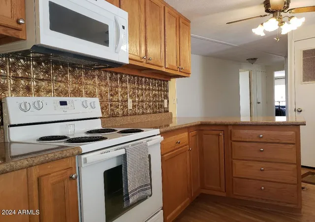 5th image of 10201 N 99Th Ave #166, Peoria, AZ 85345 | MLS# 7062242