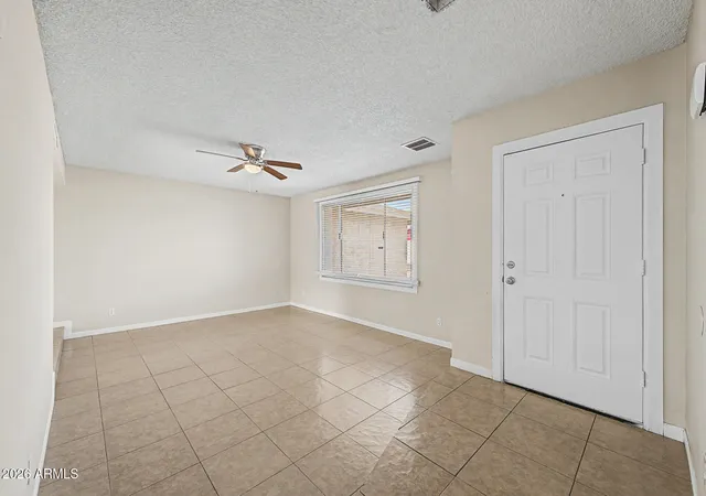 5th image of 5220 N 68Th Ave, Glendale, AZ 85303 | MLS# 7063266