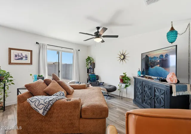 Photo 3 of Single family home for sale at 579 S W Virginia Ave, Florence, AZ 85132 | MLS# 7064341 | Listing updated on 2026-08-18