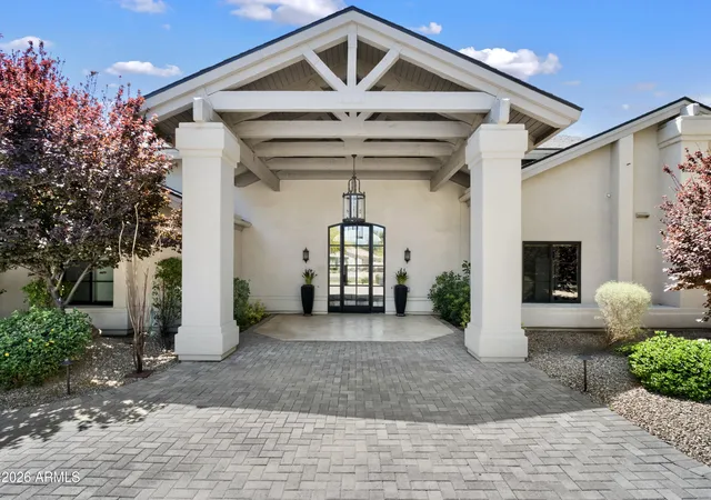 2nd image of 7281 E Royal Palm Rd, Scottsdale, AZ 85258 | MLS# 7062680