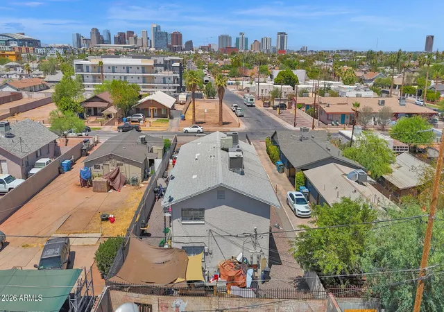 Photo 3 of Townhouse at 377 N 15th Street, Phoenix, AZ 85006 | MLS# 7062340 | | Sold on 2026-09-18