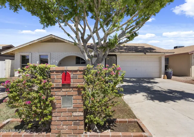 1st image of 1546 E Flower Cir, Mesa, AZ 85204 | MLS# 7068065