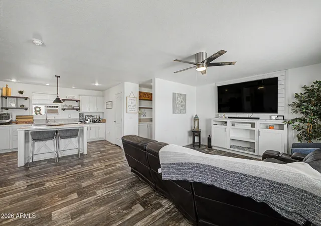 3rd image of 2012 S 380Th Dr, Tonopah, AZ 85354 | MLS# 7063215