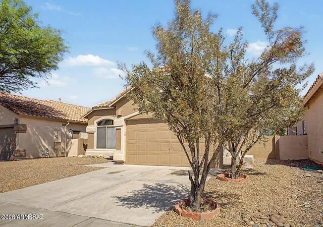 3rd image of 7932 N Panamint Dr, Tucson, AZ 85743 | MLS# 7062378