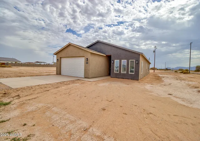 Photo 3 of Single family home for sale at 3505 N Algodon Dr, Eloy, AZ 85131 | MLS# 7062349 | Listing updated on 2026-09-09