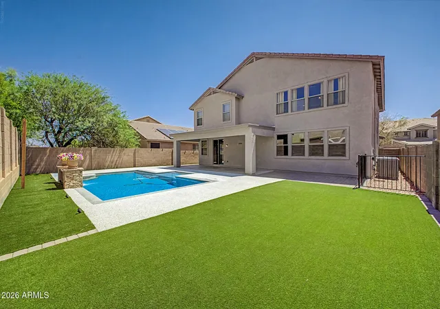 3rd image of 7832 W Molly Dr, Peoria, AZ 85383 | MLS# 7070203