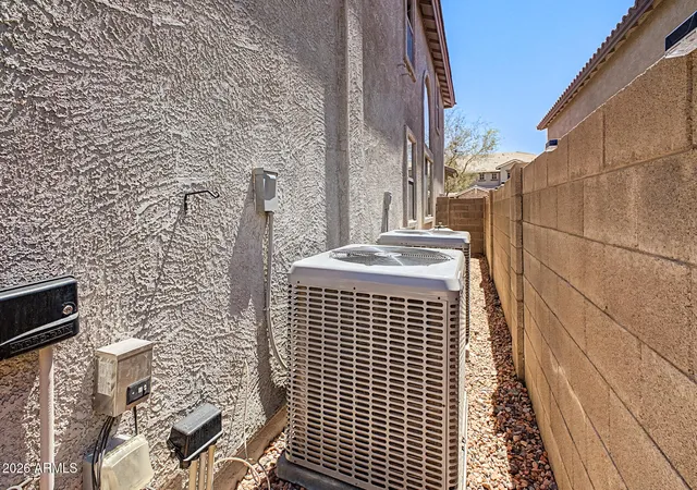 Photo 3 of Single family home for sale at 7832 W Molly Dr, Peoria, AZ 85383 | MLS# 7070203 | Listing updated on 2026-10-09