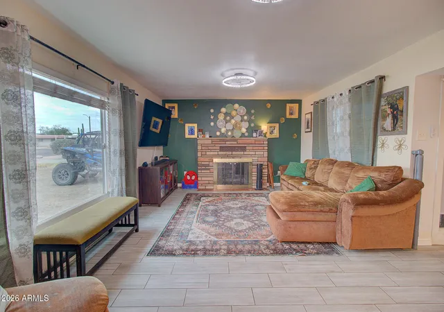 1st image of 1128 N Walnut Dr, Casa Grande, AZ 85122 | MLS# 7062411
