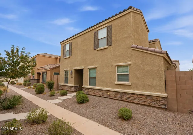 1st image of 3921 S 82nd Dr, Phoenix, AZ 85043 | MLS# 7063224