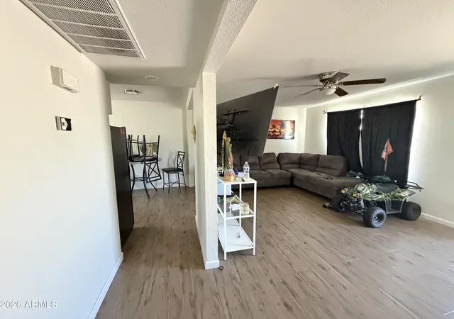 3rd image of 127 W Caldwell St, Phoenix, AZ 85041 | MLS# 7062508