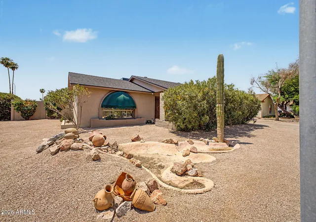 Photo 1 of Single family home for sale at 701 W Los Lagos Vista Ave, Mesa, AZ 85210 | MLS# 7065379 | Listing updated on 2026-10-14