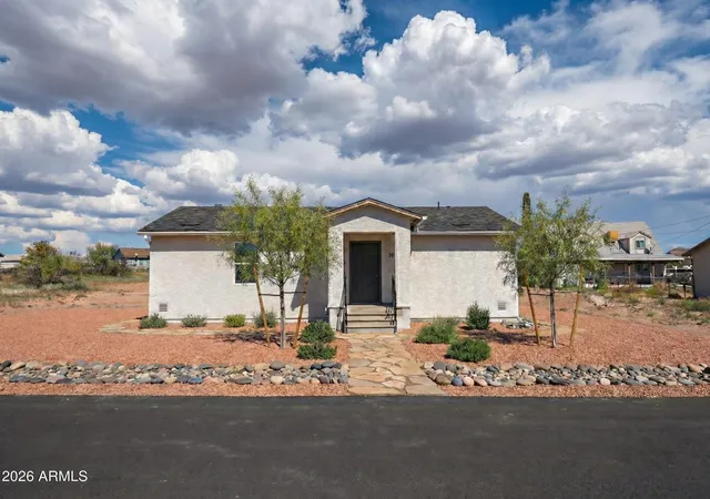 Photo 1 of Single family home for sale at 19980 E Ocotillo Dr, Mayer, AZ 86333 | MLS# 7062517 | Listing updated on 2026-08-11