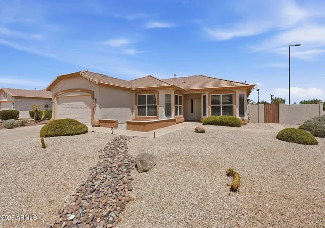 Photo 2 of Single family home for sale at 3220 E Gleneagle Dr, Chandler, AZ 85249 | MLS# 7063491 | Listing updated on 2026-09-06