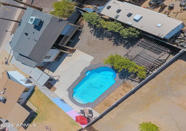 5th image of 3724 W Charter Oak Rd, Phoenix, AZ 85029 | MLS# 7064478
