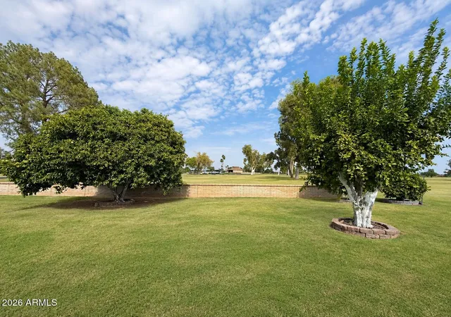 Photo 4 of Townhouse for sale at 10542 W Tropicana Cir, Sun City, AZ 85351 | MLS# 7062720 | Listing updated on 2026-10-11