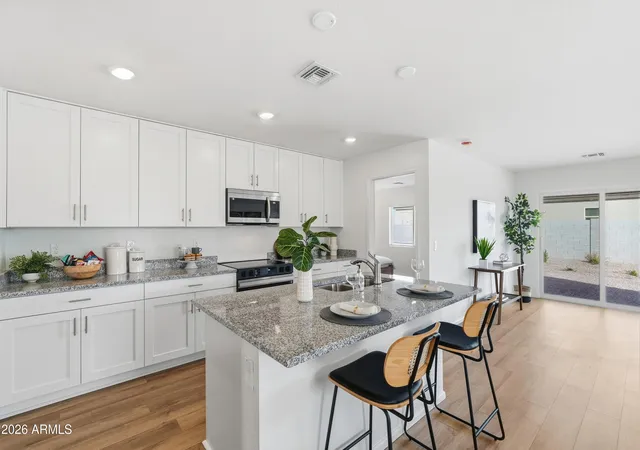 5th image of 1396 W Aztec Dr, Coolidge, AZ 85128 | MLS# 7062563